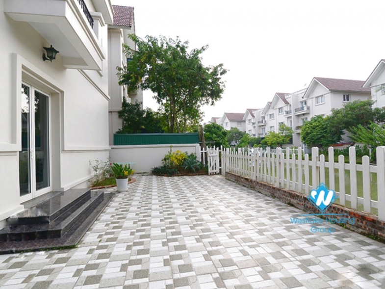 Villa for rent at Hoa Sua street,Vinhome Riverside